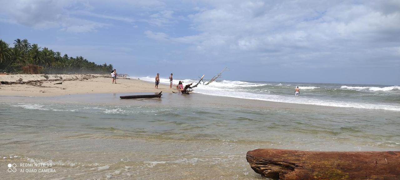 Hostal Estrellas Del Tayrona Playa Mendihuaca Guachaca 外观 照片